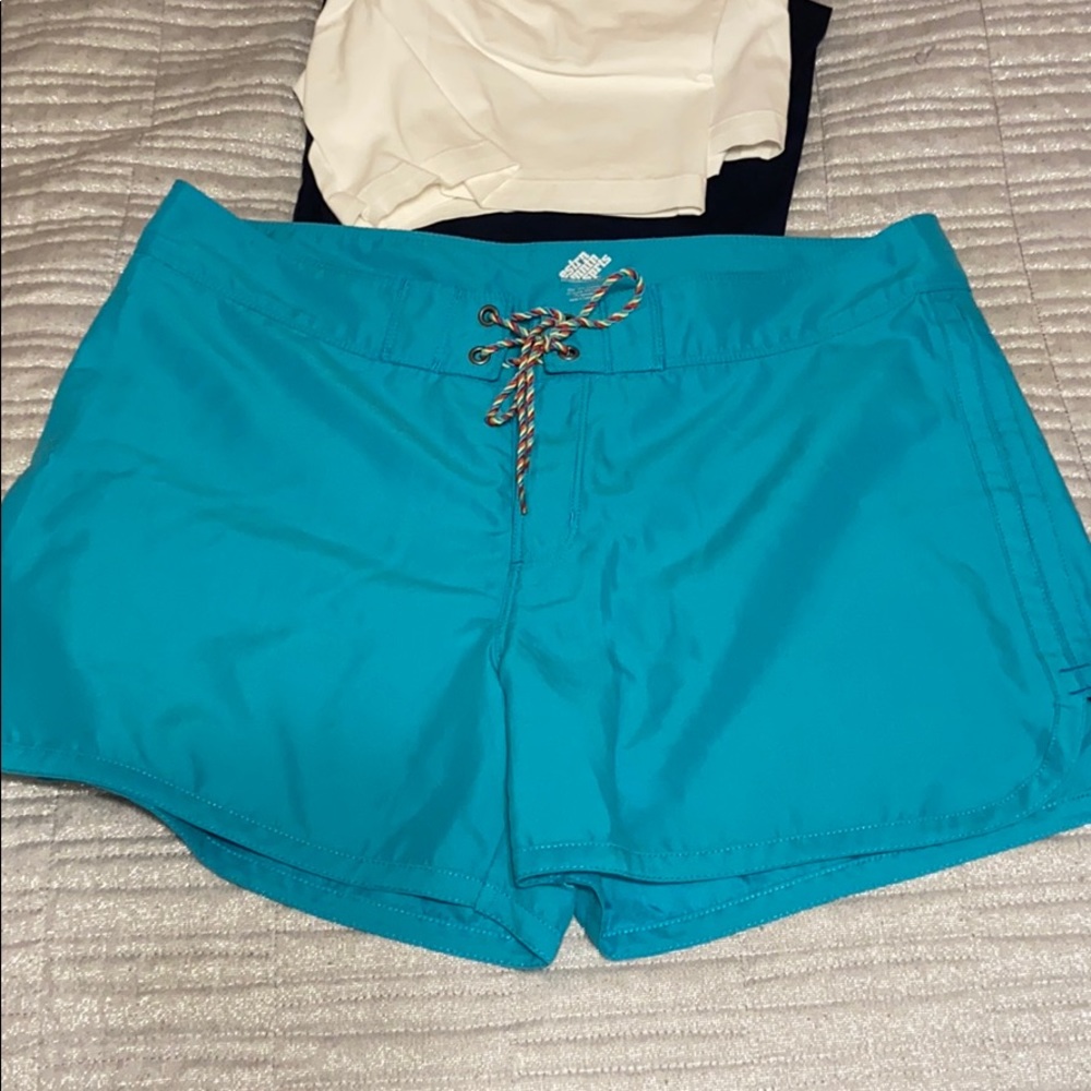 Shorts (685)
